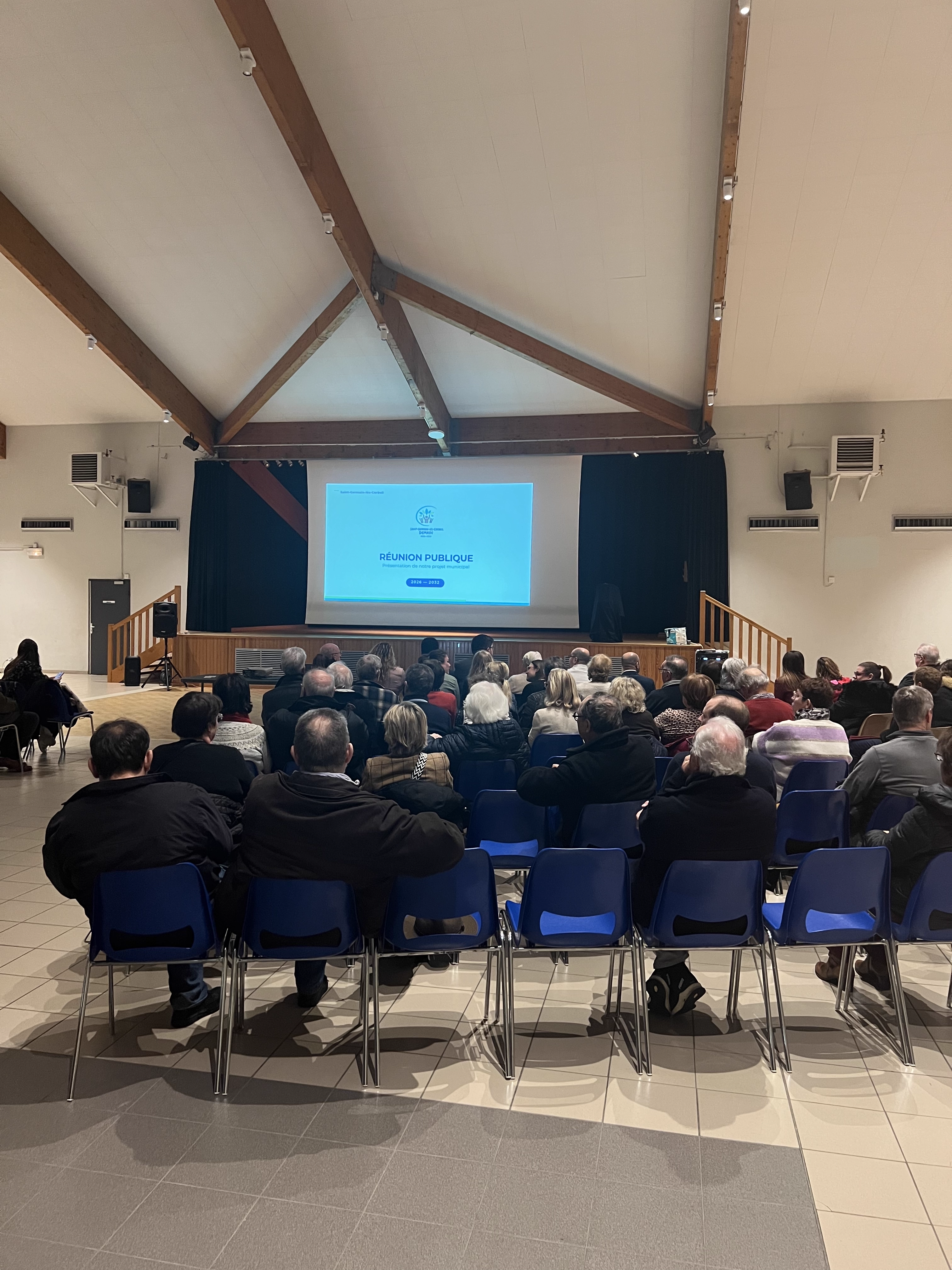 Réunion publique à la salle des fêtes